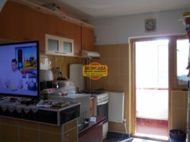 apartament-2-camere-decomandat-etaj-1-ion-pillat-piata-mare-2