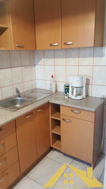 vind-apartament-3-camere-suprafata-mare-4