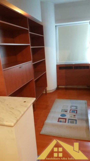 vind-apartament-3-camere-suprafata-mare-3