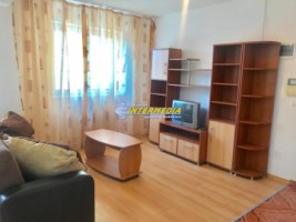 apartament-3-camere-de-inchiriat-alba-iulia-bloc-nou-0