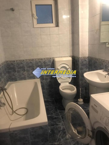 apartament-3-camere-de-inchiriat-alba-iulia-bloc-nou-9