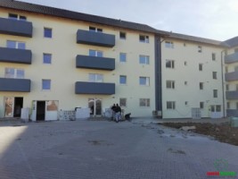 apartament-2-camere-suprafata-utila-5474-mp-cu-balcon-de-817-mp-zona-calea-cisnadiei-0