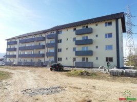 apartament-2-camere-suprafata-utila-5474-mp-cu-balcon-de-817-mp-zona-calea-cisnadiei-1