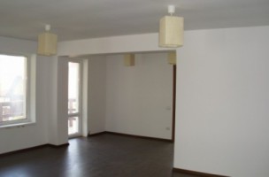 busteni-de-vanzare-apartament-3-camere-70000-euro-4