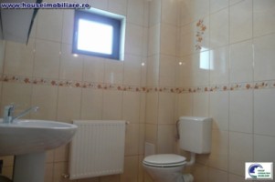 busteni-apartament-cu-2-camere-in-vila-2