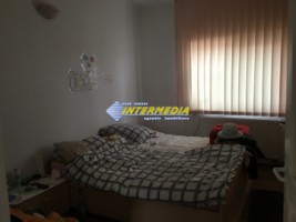 casa-9-camere-si-teren-2500-mp-de-vanzare-zona-santimbru-4
