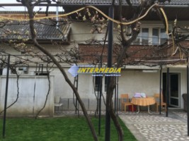 casa-9-camere-si-teren-2500-mp-de-vanzare-zona-santimbru-18