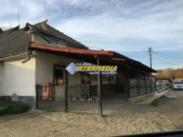 casa-9-camere-si-teren-2500-mp-de-vanzare-zona-santimbru-23