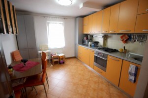 oferim-spre-vanzare-apartament-cu-doua-camere-3