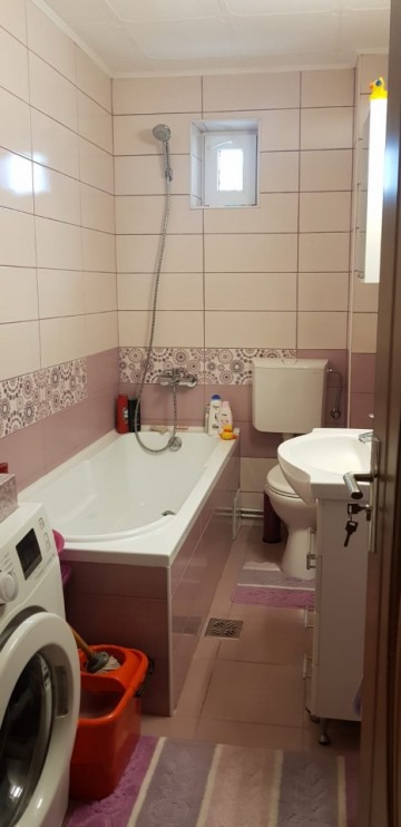 oferim-spre-vanzare-apartament-cu-doua-camere-4