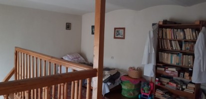 va-oferim-spre-vanzare-casa-zona-centrala-0