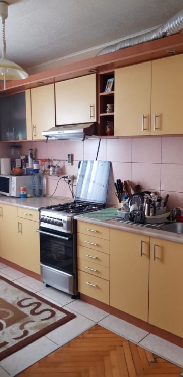 oferim-spre-vanzare-apartament-cu-2-camere-2