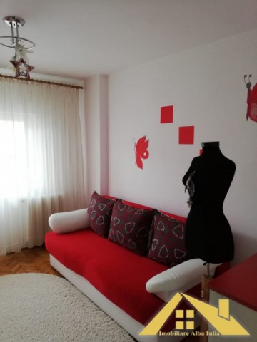 apartament-3-camere-decomandate-in-cetate-etaj-2-5