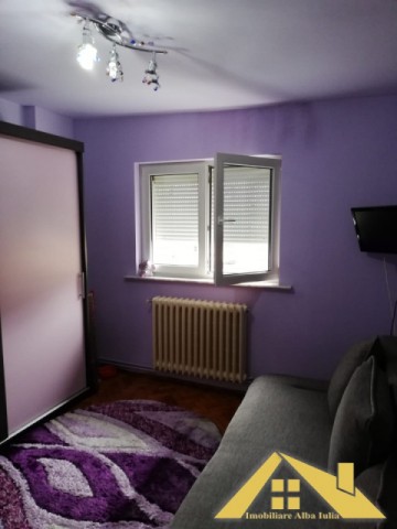 apartament-3-camere-decomandate-in-cetate-etaj-2-2