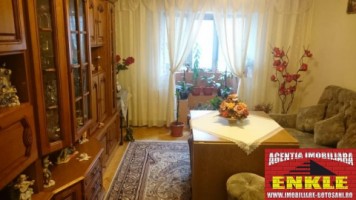 apartament-3-camere-zona-centrala-0