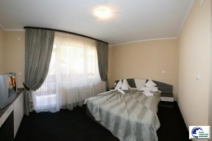 hotel-de-vanzare-busteni-zona-valea-alba-langa-partia-kalinderu-15