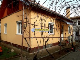 casa-de-vanzare-in-zona-cetate-piata-2