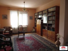 casa-zona-functionarilor-cu-teren-5-ari-id-21374-10