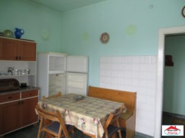 casa-zona-functionarilor-cu-teren-5-ari-id-21374-18