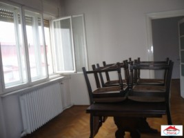 casa-de-vanzare-zona-centrala-4