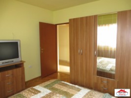 apartament-cu-3-camere-micro-16-mobilat-id-16958-8