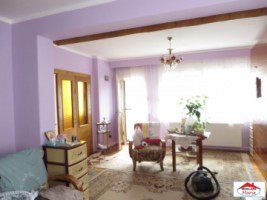 casa-p-2e-de-vanzare-semicentral-id-1836-7