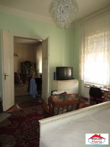 casa-4-camere-zona-functionarilor-8-ari-id-21392-5