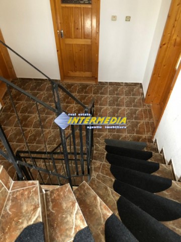 casa-de-vanzare-dpem-cetate-30