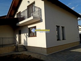 casa-noua-p1-de-vanzare-la-cheie-in-cetate-21