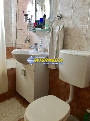 apartament-3-camere-decomandat-alba-iulia-mobilat-etaj-2-13
