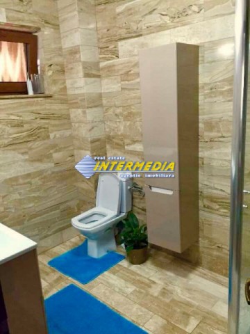 casa-noua-de-vanzare-in-alba-iulia-zona-buna-9