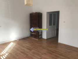 casa-de-vanzare-alba-iulia-zona-centrala-2