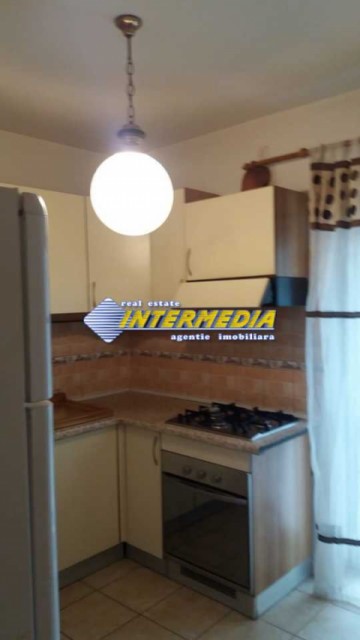 casa-p1-de-inchiriat-in-cetate-alba-iulia-15