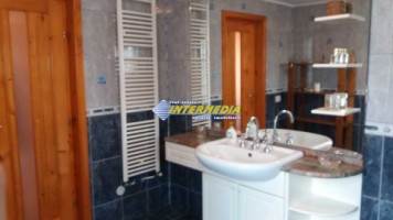 casa-p1-de-inchiriat-in-cetate-alba-iulia-41