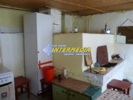 casa-in-bucerdea-vinoasa-8