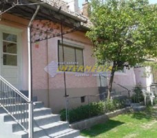 casa-de-vanzare-cu-1770-mp-teren-in-cricau-2