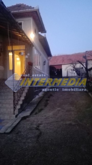 casa-de-vanzare-4-camere-la-5-km-de-alba-iulia