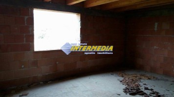 casa-semifinisata-de-vanzare-dpe-1295-mp-teren-in-zona-alba-micesti-15