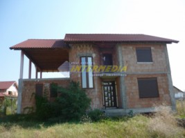 casa-de-vanzare-in-rosu-alba-iulia-teren-500-mp-2