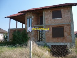 casa-de-vanzare-in-rosu-alba-iulia-teren-500-mp-4