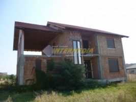casa-de-vanzare-in-rosu-alba-iulia-teren-500-mp-5