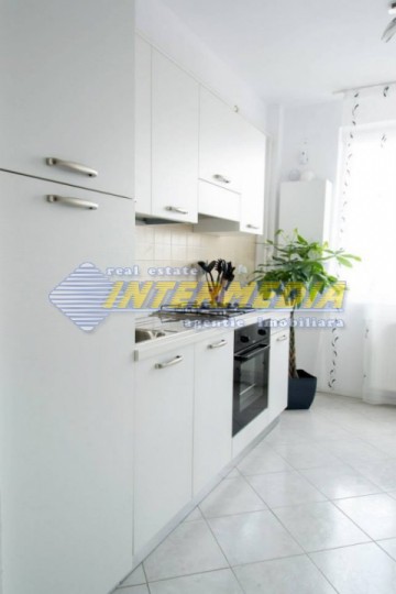 3-camere-de-vanzare-bloc-nou-mobilat-65000-euro-7