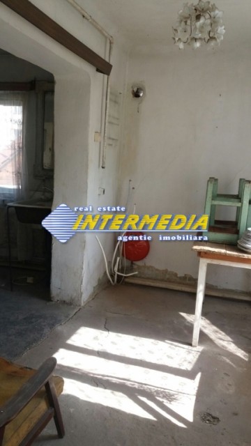 casa-2-camere-teren-de-vanzare-2