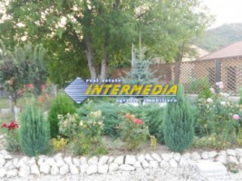 casa-de-vanzare-zona-periferie-cu-iaz-piscicol-10