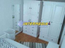 apartament-3-camere-cetate-de-vanzare-zona-bulevard-8