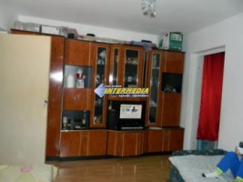 apartament-2-camere-de-vanzare-cetate-etaj-2-1