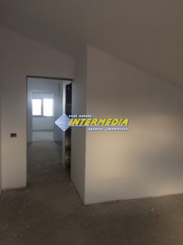 casa-noua-de-vanzare-alba-iulia-zona-cetate-piata-5