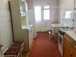 apartament-3-camere-de-inchiriat-cetate-zona-bulevard-8