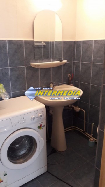 apartament-3-camere-de-inchiriat-cetate-zona-bulevard-12
