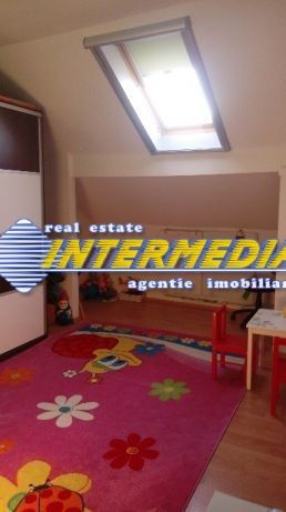 apartament-4-camere-de-vanzare-cetate-bloc-nou-4